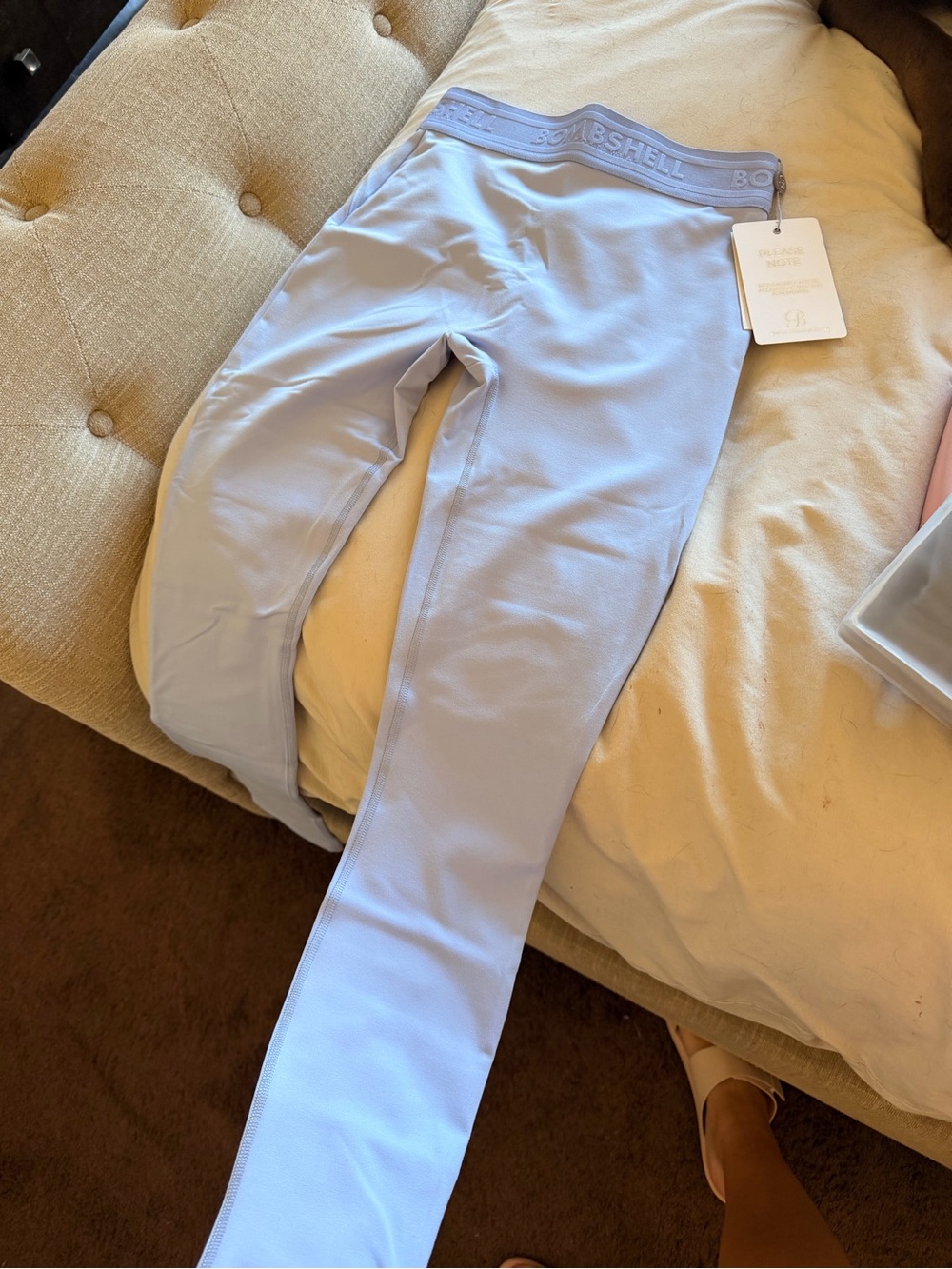 Bombshell leggings BNWT